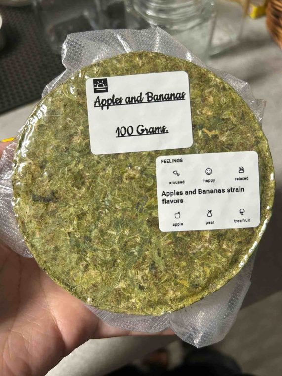 apples and bananas strain