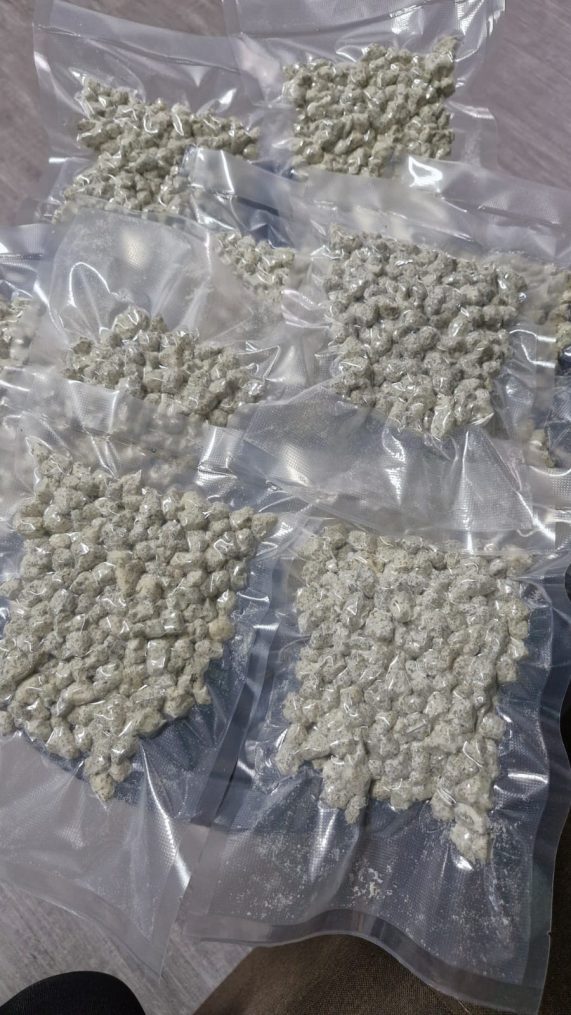 Snow White Aka Snow diamond 100g moonrock vacuum packs phuket