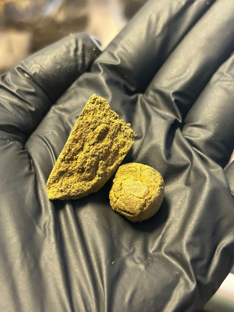outdoor hash mix sativa